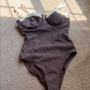 Ribbed One-Piece Swimsuit with Contrast Trim - Brown/Cream